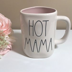 NWT Rae Dunn Hot Mama Mug